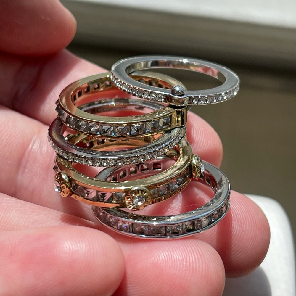 Henri Bendel Deluxe Hand Me Down Stacked Ring